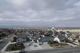 2129 N Berra Blvd W, Tooele, UT 84074 - Photo 43