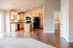 9242 N Cornwall Way, Eagle Mountain, UT 84005 - Photo 9