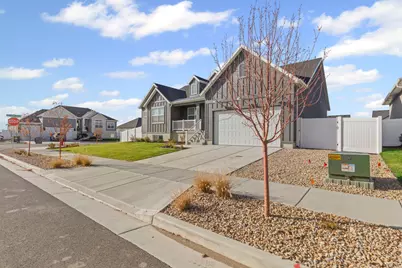 3059 N 2825 W, Plain City, UT 84404 - Photo 3
