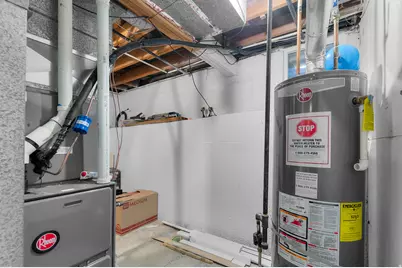 248 E 100 S, Tooele, UT 84074 - Photo 19