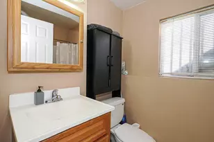 820 S Wildflower Cir, Ogden, UT 84404 - Photo 29