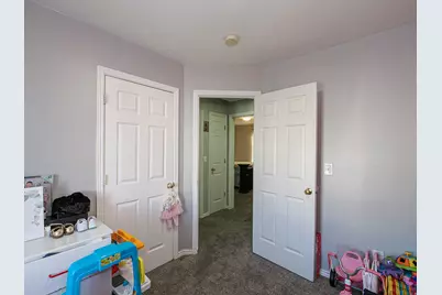 820 S Wildflower Cir, Ogden, UT 84404 - Photo 27