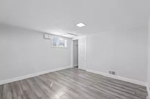 51 S 400 E, Clearfield, UT 84015 - Photo 23