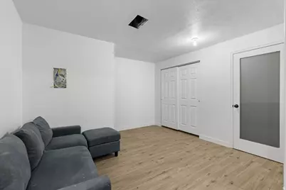 5286 W Barnsbury Ln, West Valley, UT 84120 - Photo 17