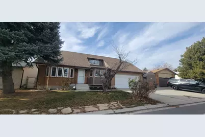 9750 S Tayside Dr W, South Jordan, UT 84009 - Photo 1