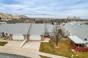 614 S Oak Ct E, Tooele, UT 84074 - Photo 1