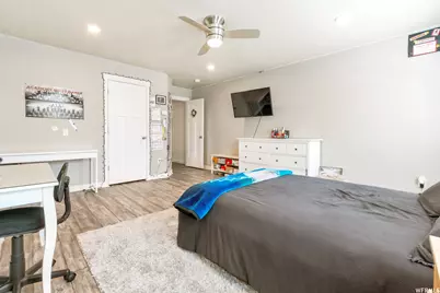 14442 S Ashgrove Ct, Herriman, UT 84096 - Photo 17