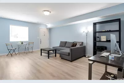 14442 S Ashgrove Ct, Herriman, UT 84096 - Photo 3