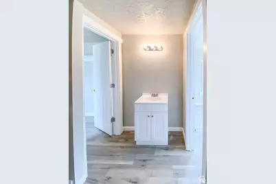 425 N Esquire Pkwy #167, Castle Dale, UT 84513 - Photo 9