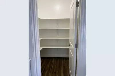 28 S Rio Grand Ave W, Farmington, UT 84025 - Photo 9