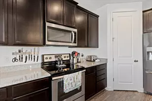 1505 E 3225 N, Layton, UT 84040 - Photo 11