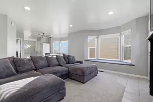 1222 W Brandonwood Dr S, Murray, UT 84123 - Photo 9