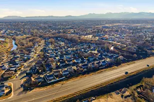 1222 W Brandonwood Dr S, Murray, UT 84123 - Photo 43