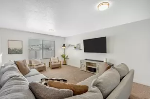 427 S Sunland Way, Saratoga Springs, UT 84045 - Photo 9