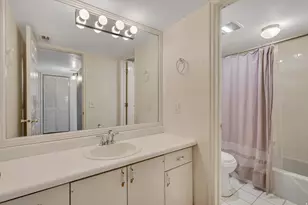 875 E Arrowhead Ln S, Murray, UT 84107 - Photo 15