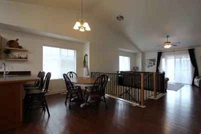 2958 E Somerset Dr, Spanish Fork, UT 84660 - Photo 11