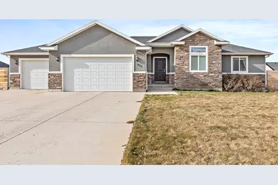 822 S 270 E, Nephi, UT 84648 - Photo 1