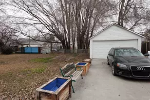 588 W Utah Ave, Payson, UT 84651 - Photo 5