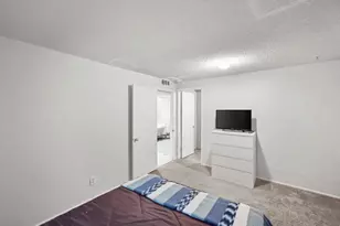 8732 S Oakwood Park Creek, Sandy, UT 84094 - Photo 25