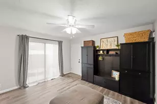 8732 S Oakwood Park Creek, Sandy, UT 84094 - Photo 9