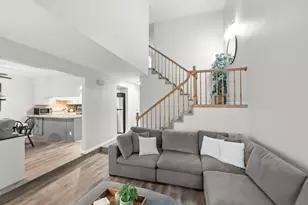 8732 S Oakwood Park Creek, Sandy, UT 84094 - Photo 3