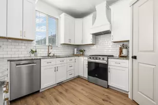 4062 E Hudson Wy, Eagle Mountain, UT 84005 - Photo 9