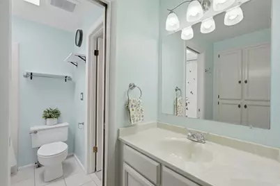 271 Brookfield Ln, Centerville, UT 84014 - Photo 23