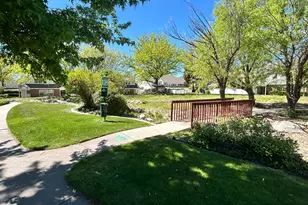 271 Brookfield Ln, Centerville, UT 84014 - Photo 29