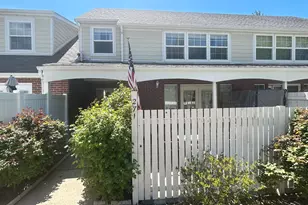 271 Brookfield Ln, Centerville, UT 84014 - Photo 1