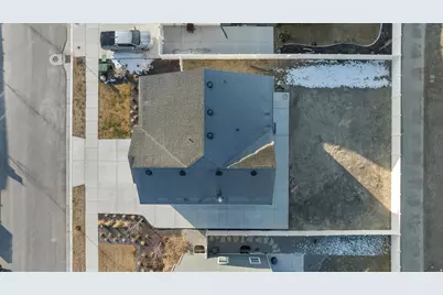 3383 N Blue Jay Dr, Eagle Mountain, UT 84005 - Photo 37