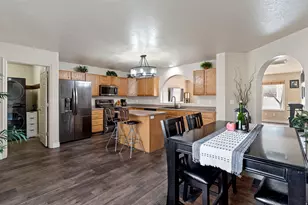 955 Walton Dr, North Salt Lake, UT 84054 - Photo 3