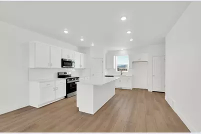 5245 N Evergreen Way #213, Eagle Mountain, UT 84005 - Photo 11