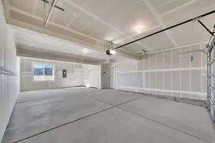 5245 N Evergreen Wy, Eagle Mountain, UT 84005 - Photo 7