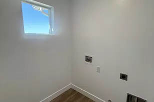 2339 E Sego Lily Dr, Eagle Mountain, UT 84005 - Photo 19
