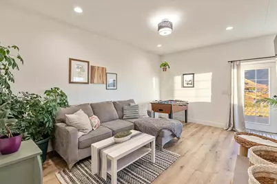 1800 E Spring Oaks Dr, Springville, UT 84663 - Photo 35