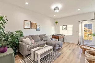 1800 E Spring Oaks Dr, Springville, UT 84663 - Photo 35