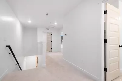 11371 S Offshore Way W #376, South Jordan, UT 84009 - Photo 17