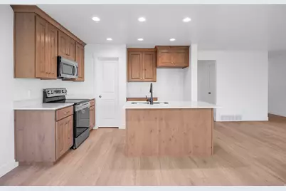 1641 S Windsong Dr #SH371, Santaquin, UT 84655 - Photo 5