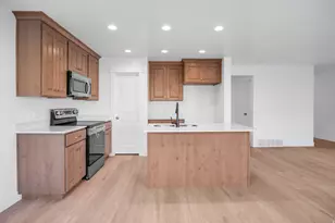 1641 S Windsong Dr, Santaquin, UT 84655 - Photo 5