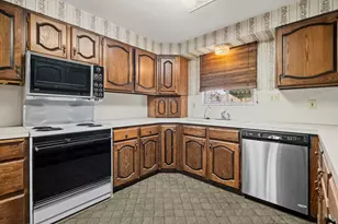 1114 W 4650 S, Riverdale, UT 84405 - Photo 7