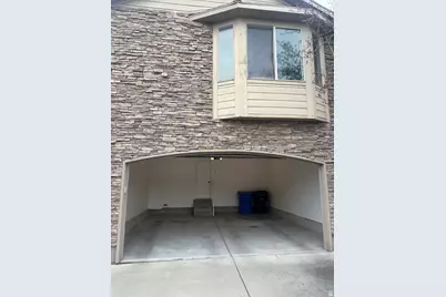 387 E Villa Ct, Midvale, UT 84047 - Photo 3