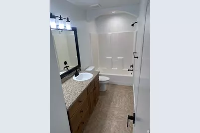 387 E Villa Ct, Midvale, UT 84047 - Photo 19