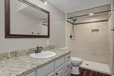 2057 S James Cir, Clearfield, UT 84015 - Photo 17