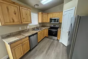 617 S 375 W, Ogden, UT 84404 - Photo 5