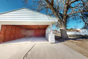 845 N 300 E, Price, UT 84501 - Photo 31