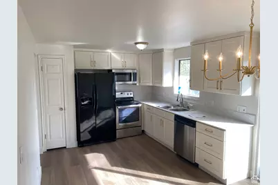 6863 S Dixie Dr Dr, West Jordan, UT 84084 - Photo 13