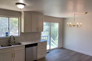 6863 S Dixie Dr Dr, West Jordan, UT 84084 - Photo 21