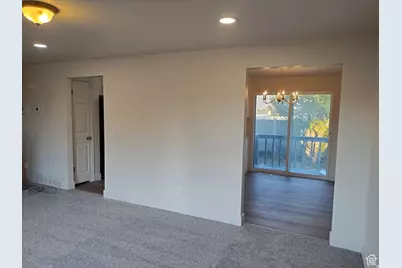 6863 S Dixie Dr Dr, West Jordan, UT 84084 - Photo 17