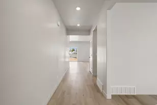 873 N 200 E, Santaquin, UT 84655 - Photo 11