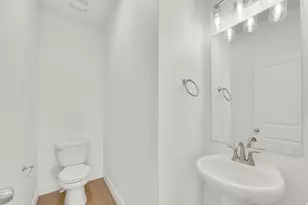 5249 N Evergreen Wy, Eagle Mountain, UT 84005 - Photo 17